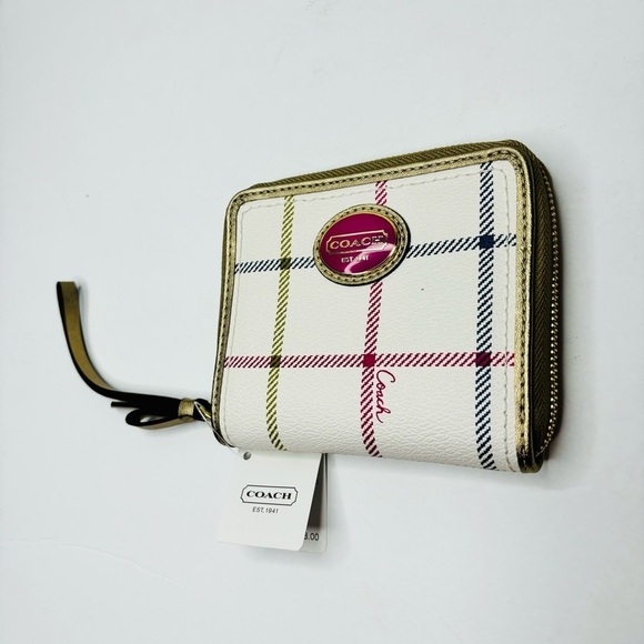 ⛔️SOLD⛔️ COACH Peyton Tattersall Multicolor Zip Around Wristlet - Picture 8 of 8